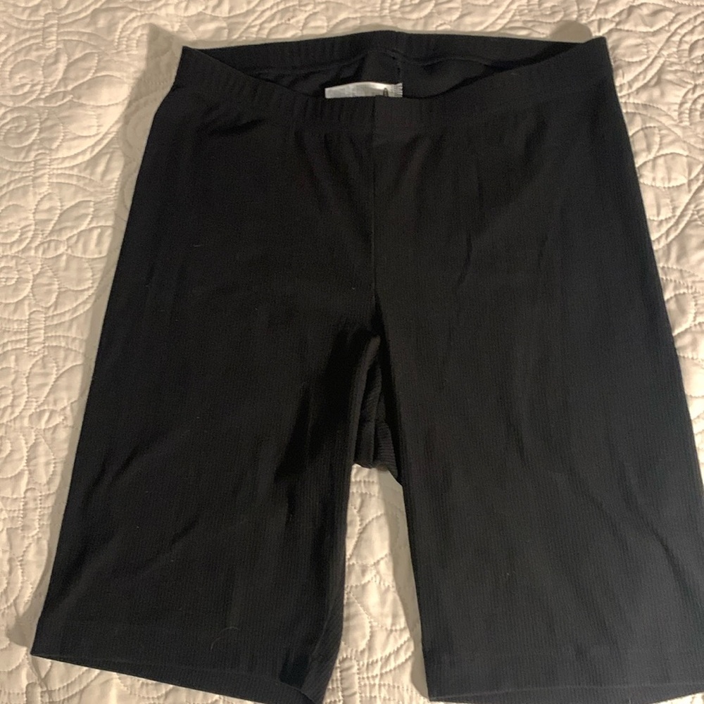 Woman’s Old Navy Black bike shorts NWOT Size XL